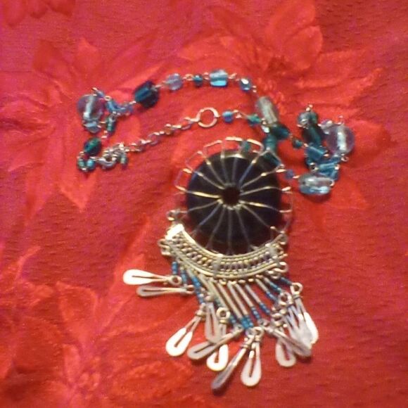 Turquoise and Silver Beaded necklace. 12 - 15 inches long. - Picture 2 of 2